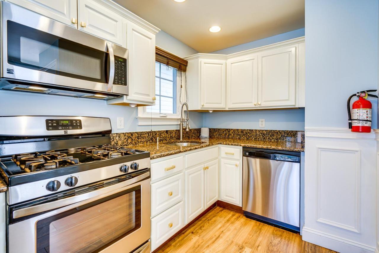 New Jersey Abode - Near Theme Parks, Walk To Beach Keansburg Esterno foto